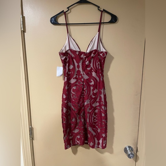 NWT Charlotte Russe Red Lace Overlay Mini Dress - Picture 6 of 6